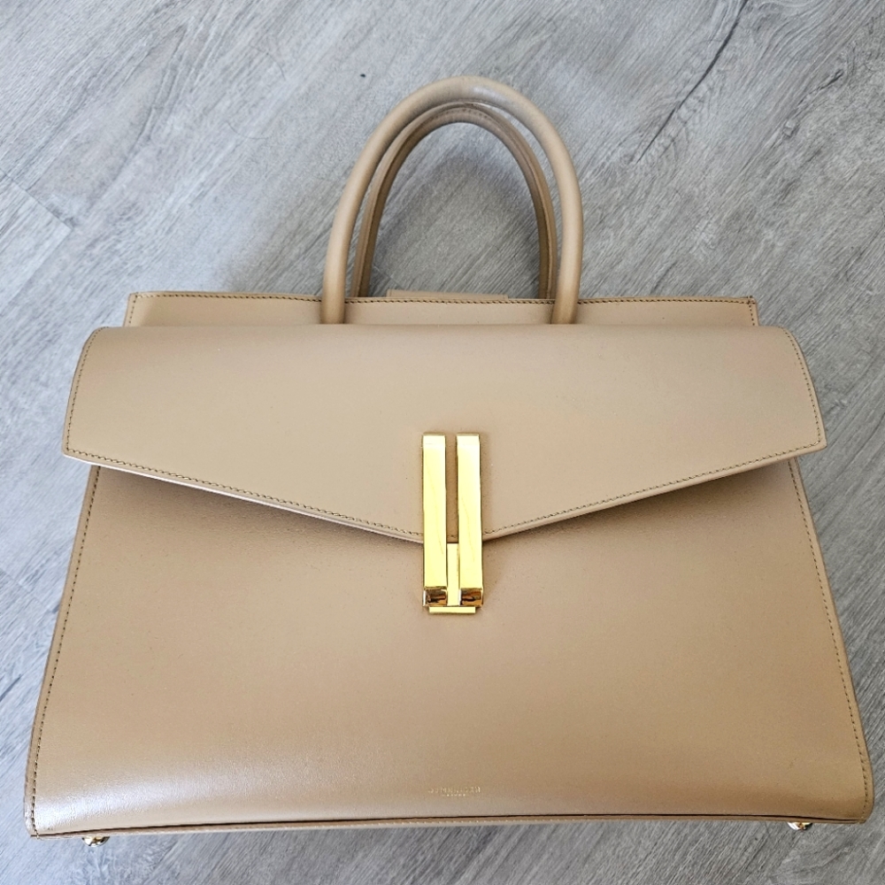 Demellier Maxi Montreal in Toffee